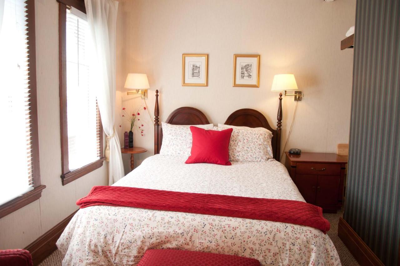 Homestead House B&B Hamilton Buitenkant foto